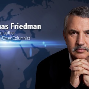 Ông Nguyễn Trần Bạt trò chuyện với Thomas Friedman